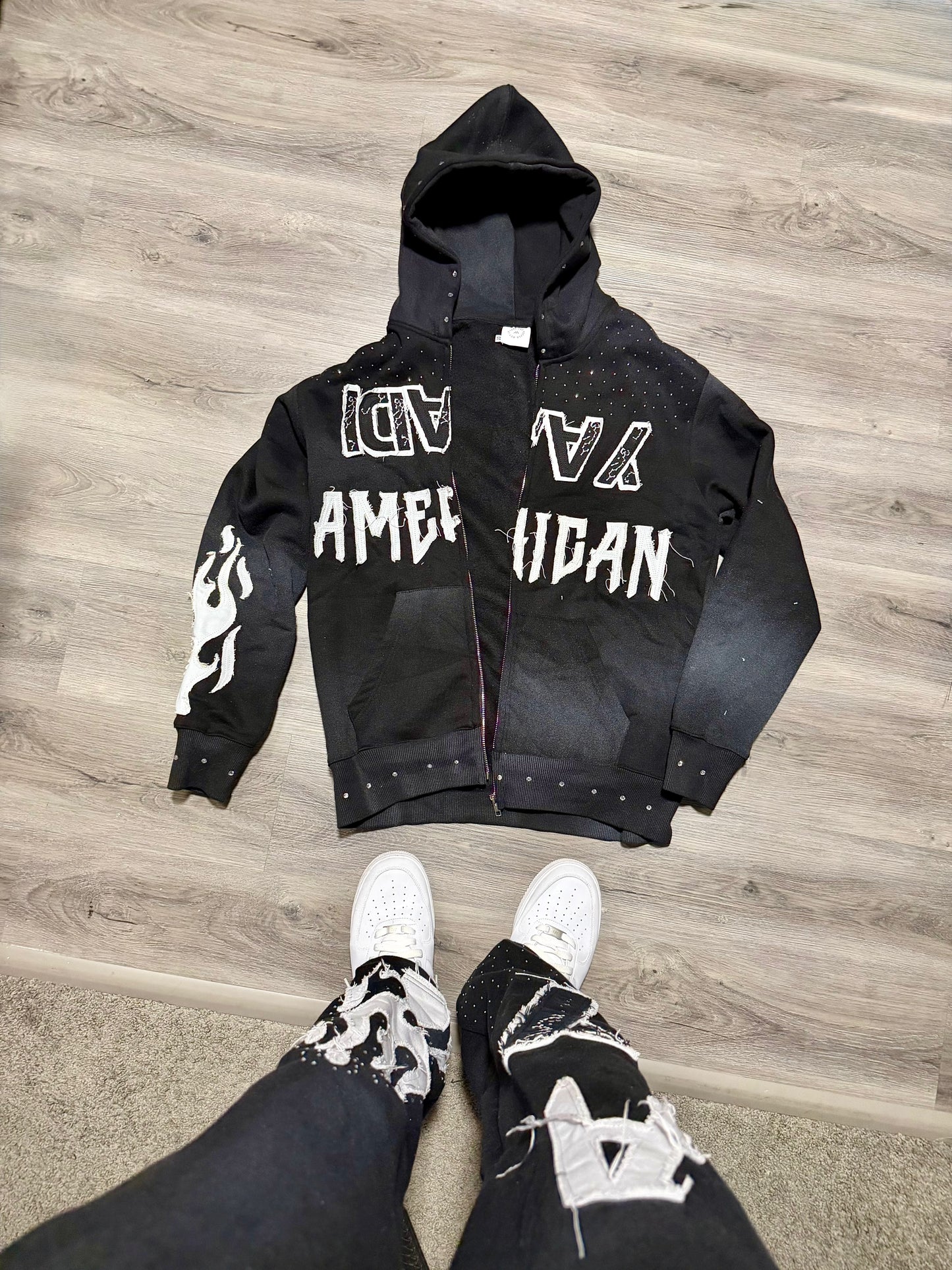 “Black Ice” Yaadi Rhinestone Set